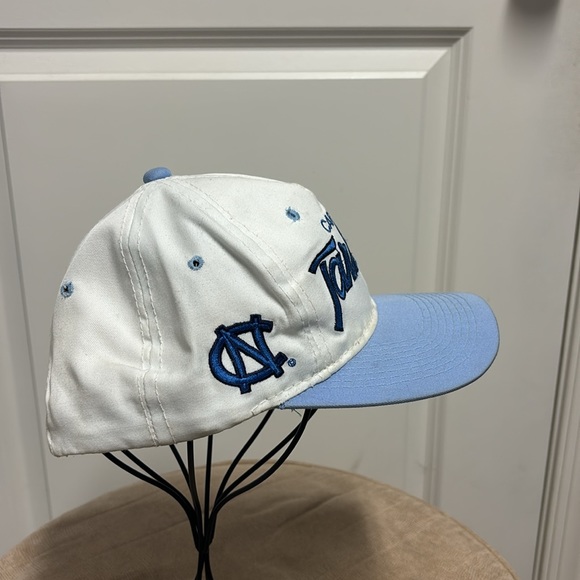 Vintage Sports Specialties Carolina Tar Heels Script - Picture 4 of 6